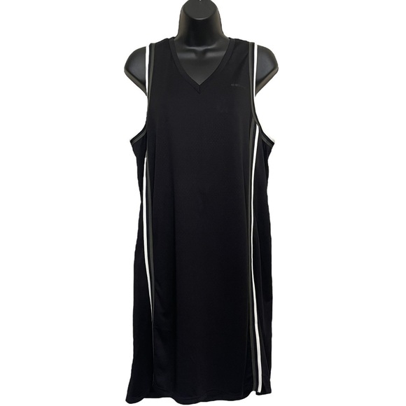 Diadora Dresses & Skirts - EUC Diadora sporty dress, black with green and white stripes, size Large.